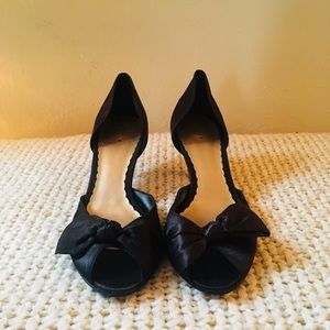Black Satin Kitten Heel Shoes w Bow